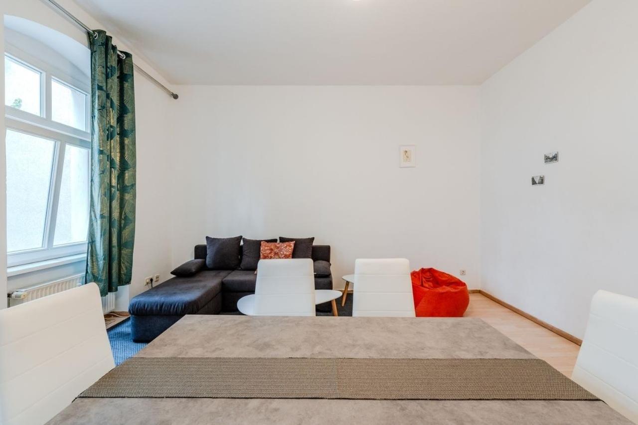 Tranquil Retreat Prenziberlin Near Alexanderplatz Appartement *