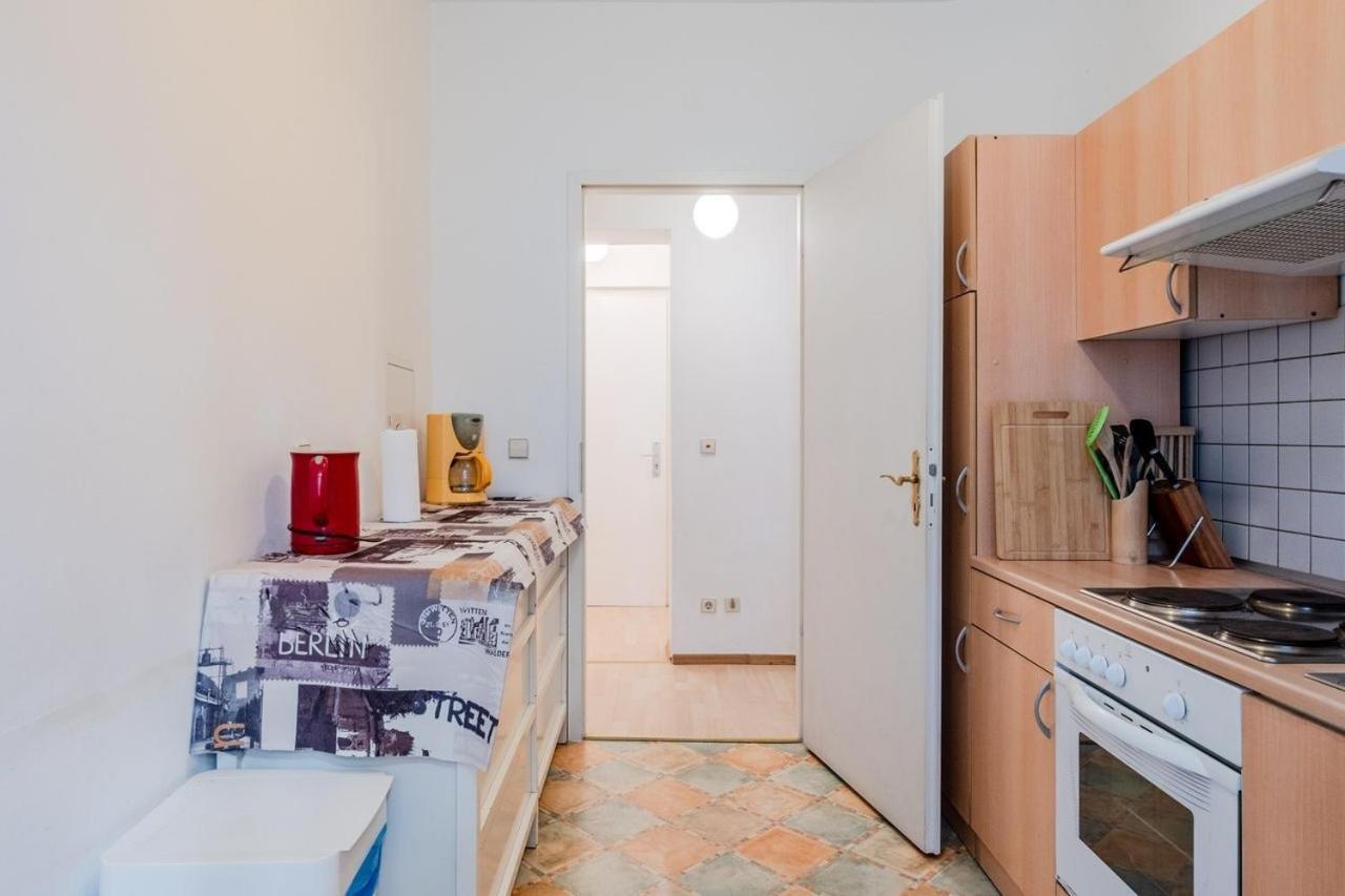 Tranquil Retreat Prenziberlin Near Alexanderplatz Apartamento Berlim