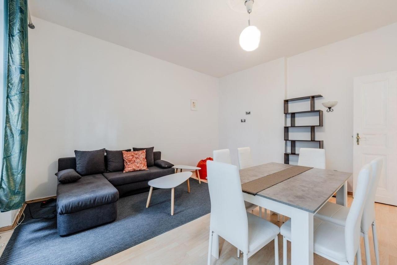 Tranquil Retreat Prenziberlin Near Alexanderplatz Appartement *